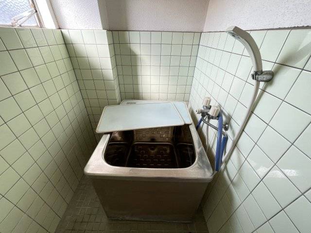 大町アパートの風呂